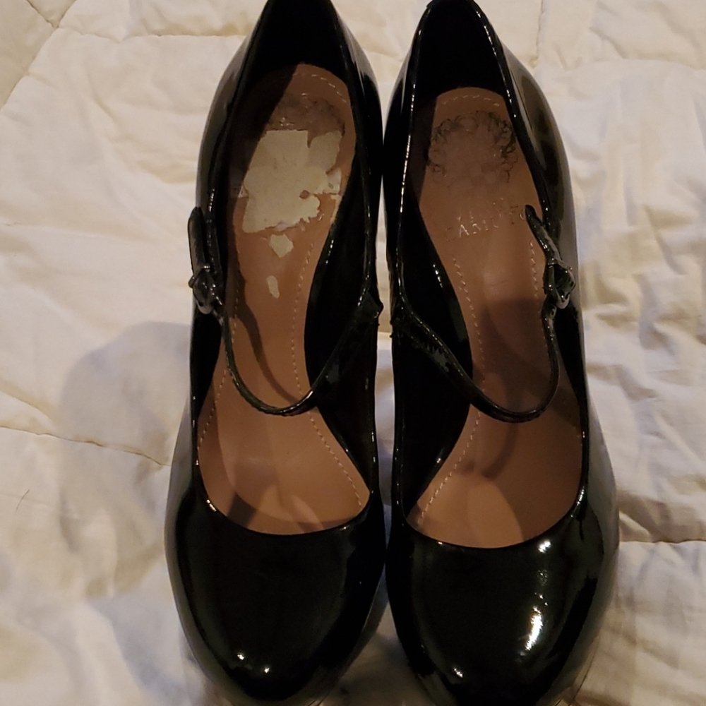 Vince Camuto 4 1/2 heels Mary Jane's
